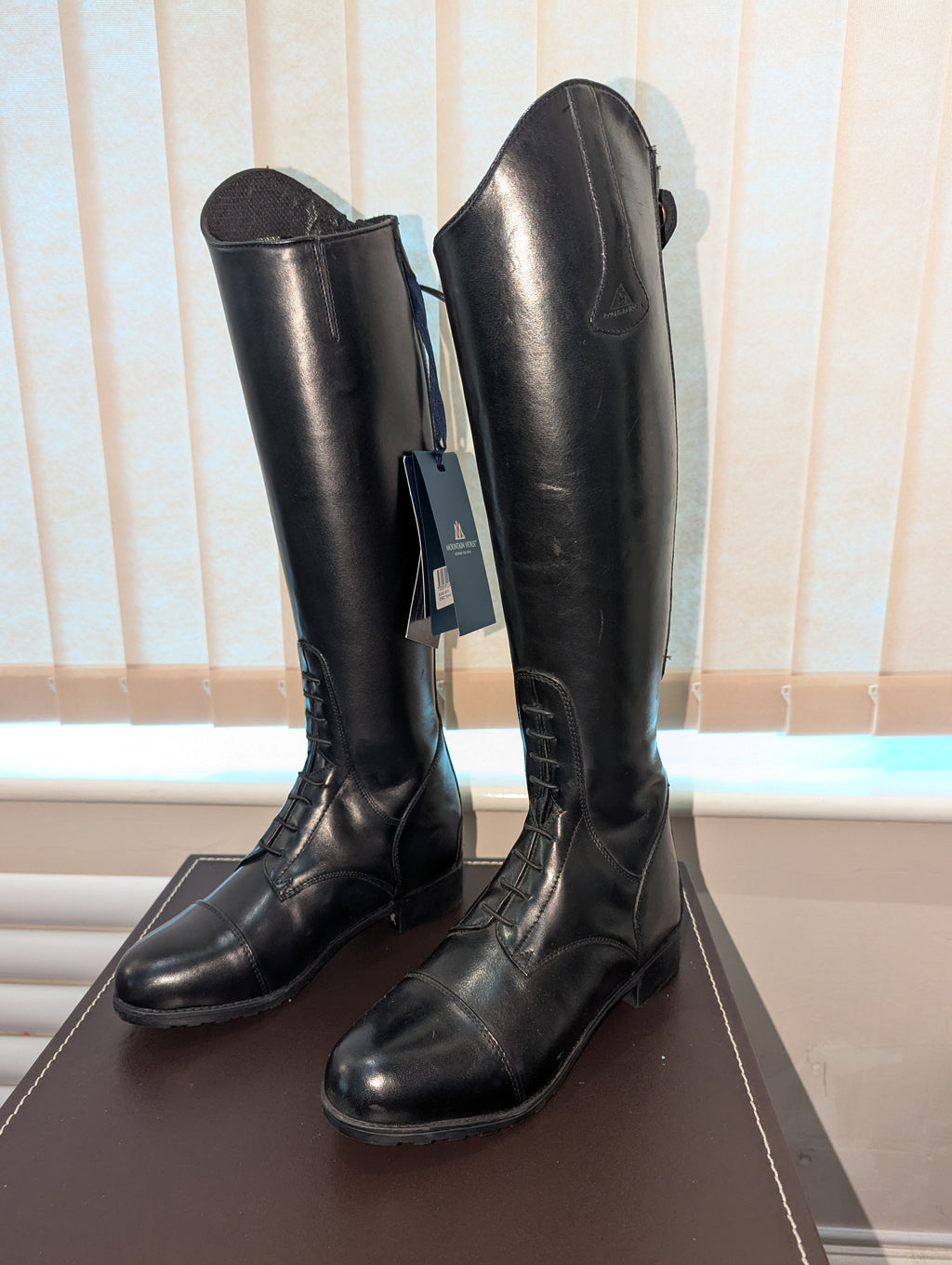 Mountain Horse Venice Young High Rider Black II