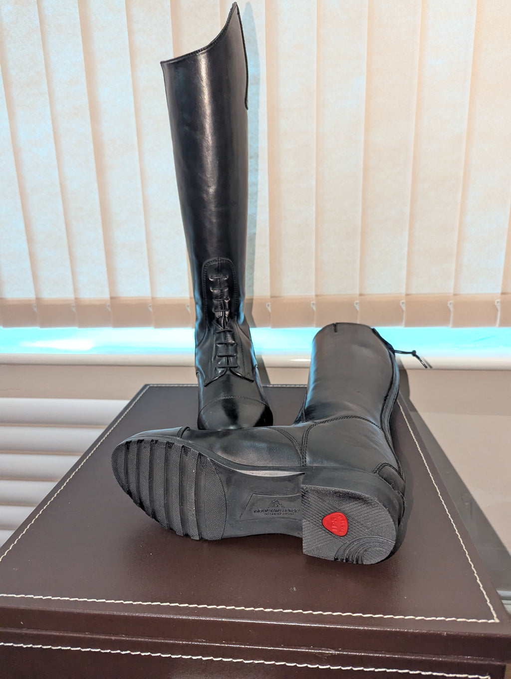 Mountain Horse Venice Young High Rider Black II